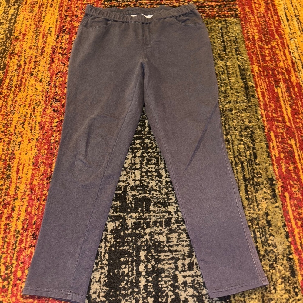 Denim and company size 10 petite gray pants